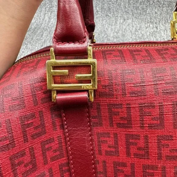Fendi Leather Hand Bag 525-060625